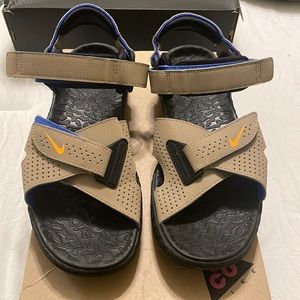 Nike ACG Air Deschütz